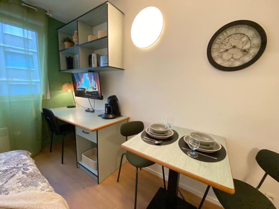 L'Hermes - Wifi - Parking - Netflix Villeurbanne Esterno foto